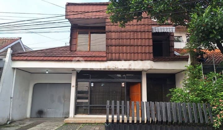 Dijual Rumah Tengah Kota Bandung Sayap Jalan Supratman