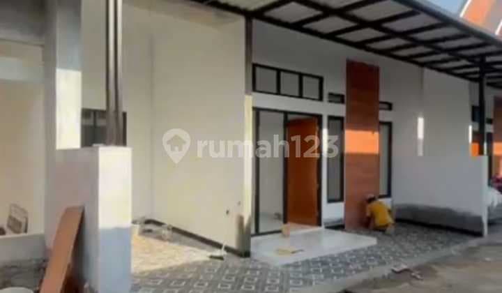 Scandinavia Design di Bintara Aman Banjir Dekat Stasiun