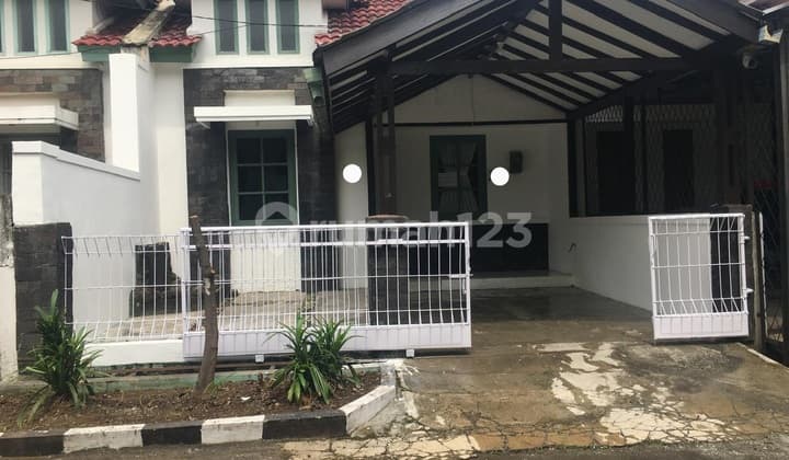 Rumah Butuh Minim Renovasi Unfurnished SHMkomplek bumi adipura Gede Bage, Bandung