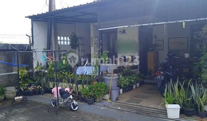 Rumah Butuh Minim Renovasi SHM Cluster Cisaranten Arcamanik