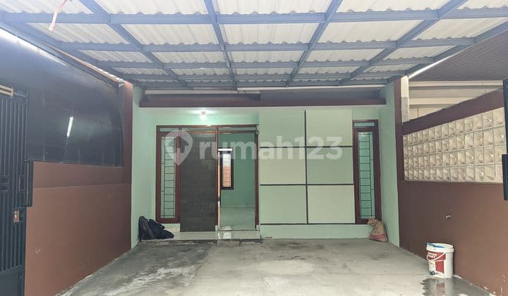 Rumah Bagus Unfurnished SHM komplek cisaranten Arcamanik, Bandung