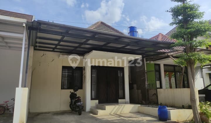 Rumah Bagus Unfurnished SHM Cluster Arcamanik, Bandung