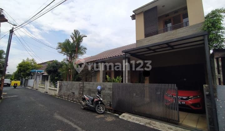 Dijual rumah siap huni terawat lt144/160 Margahayu buah batu Bandung