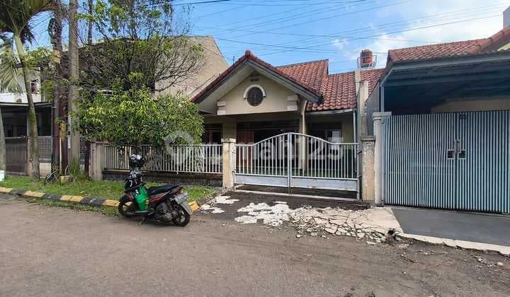 Termurah Sekomplek Batununggal Indah Rumah Lt126/110 Harga1,2M Bandung