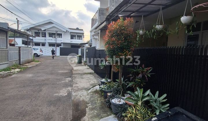 rumah siap huni lokasi strategis di antapani bandung