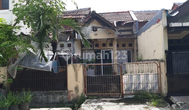 Rumah 1 Lantai Hitung Tanah Harga Nego di Perum Bintang Metropole Bekasi