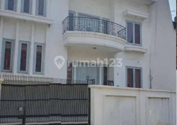 Rumah 2,5 Lantai , Luas ,Murah dan Aman di Sunter Jakarta - Utara