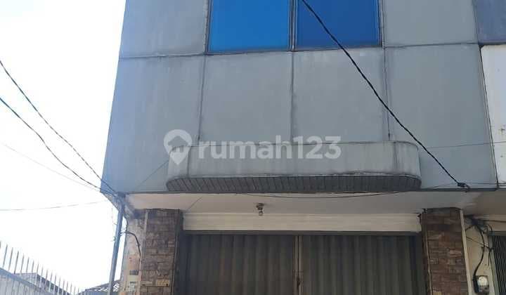 Ruko 3 Lantai Lokasi Strategis, Harga Nego di Rawamangun