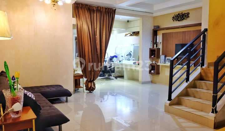 Newly renovated 3-story house, move-in ready, good location in Janur Elok, Kelapa Gading