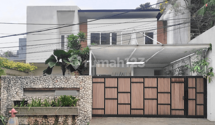 2-story house with elegant architectural design and natural lighting in Setia Budi Kuningan