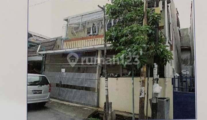 2.5-Story Boarding House, Good Location near ITC Roxy