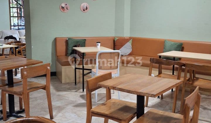 Disewakan Tempat Usaha - Kebayoran Baru