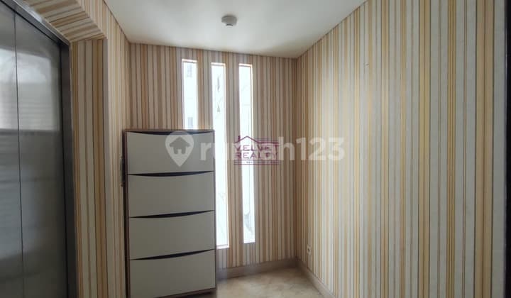 For Sale: The Royale Springhill Kemayoran Apartment