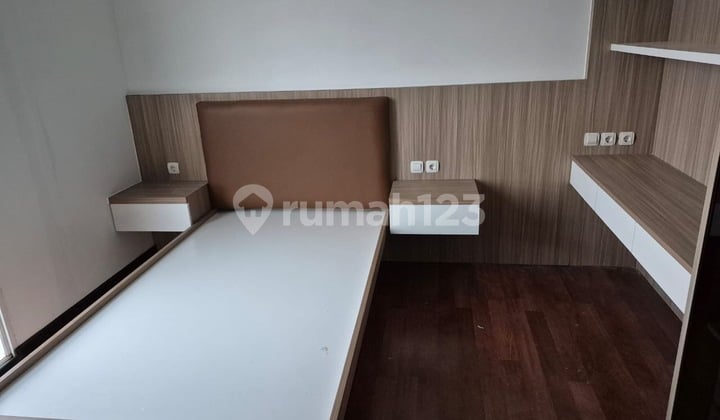 Springhill Royale Suite View Terbaik di Jakarta