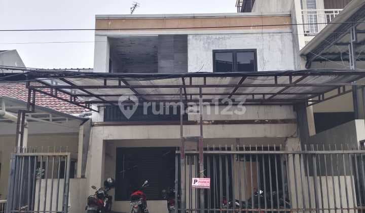 Rumah Murah 2 Làntai di Perumahan Puspa Gading