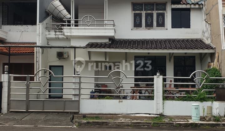 Dijual Rumah 2 Lantai Termurah Di Perumahan Griya Inti Sentosa