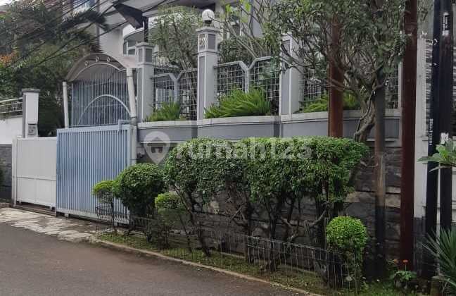 Dijual Rumah Mewah Dibabakan Jeruk Lokasi Strategis