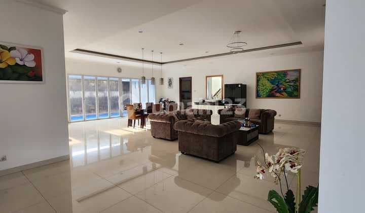 Dijual Rumah Mewah Dilembang Mainroad Semi Furnished