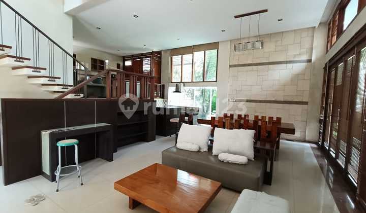 Dijual Rumah Bagus Resor Dago Pakar Furnished