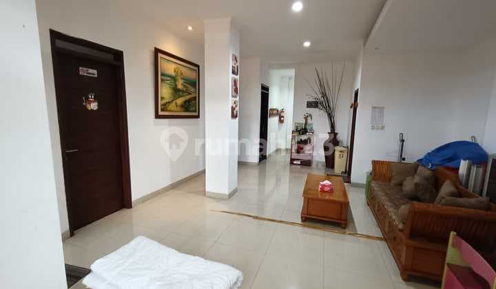 Dijual Guesthouse & Rumah Sayap Dago