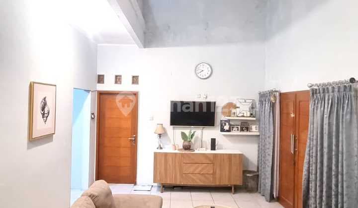 For Sale, Modern Minimalist Disariwangi House, Move-in Ready