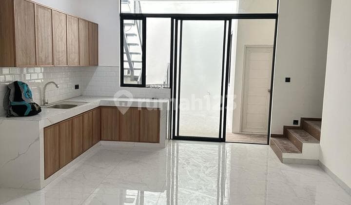 Dijual Rumah Dileuwisari Area Leuwipanjang