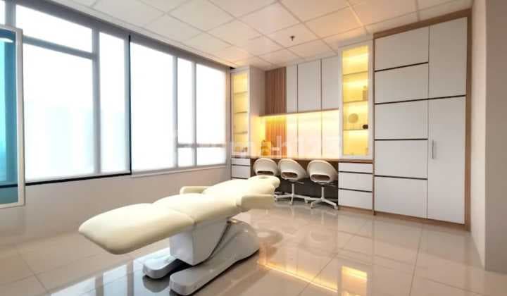 Dijual Hquater Soho Business Asia Afrika