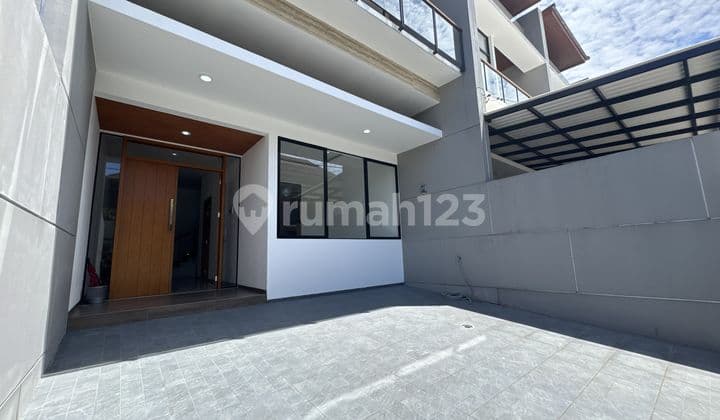 For Sale New House Mekarwangi Ready-to-Occupy Building