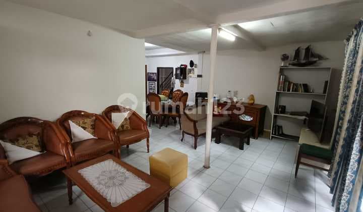 Dijual Cepat Rumah Sayap Setiabudi Lokasi Strategis Harga Murah