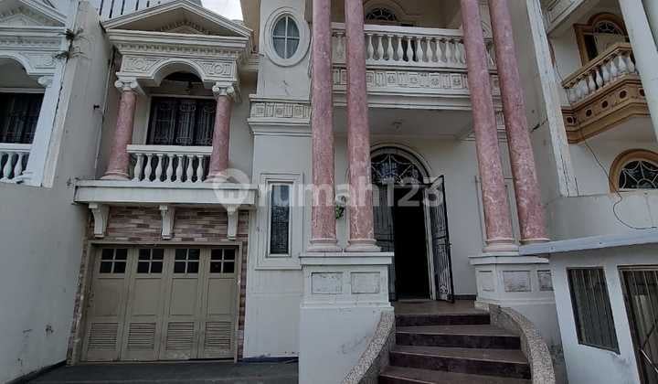 Rumah di Pik Ukuran 9 X 30 Full Renov