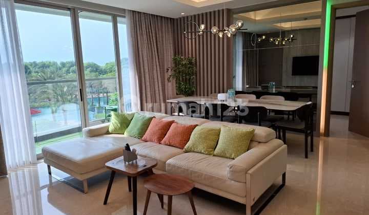 Gold Coast Terrace Apartment Size 142 M2 Fully Furnished