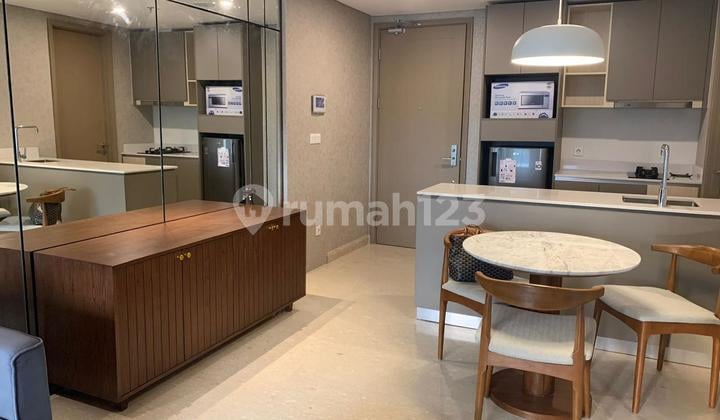 Apartemen Gold Coast Ukuran 90 M2 Fully Furnished