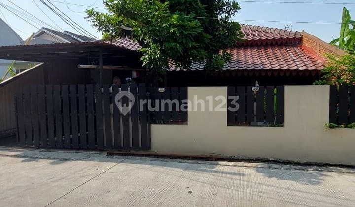 Rumah Konsep Etnik Betawi Strategis Dekat Tol Jatiwaringin