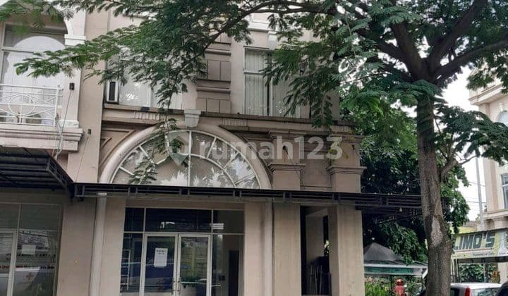 Ruko 3 Lantai Lokasi Premium di Pusat Komersial Galaxy Bekasi
