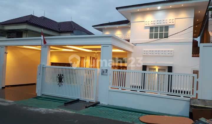 Rumah Mewah Dalam Komplek Elit Strategis Di Jagakarsa Jakarta Selatan Dekat Pintu Tol Brigif Desari