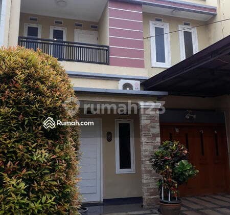 Nice Asri House Comfortable Strategic Cluster in Gandaria Jagakarsa South Jakarta Near Toll Gate