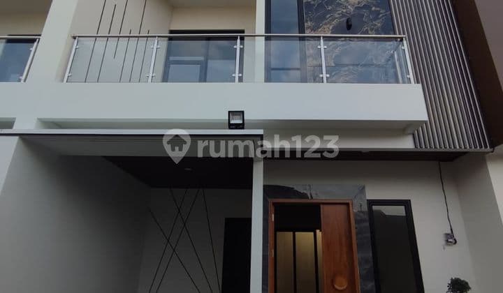 Rumah Baru Elegan Mini Cluster Spek Sultan Harga Rakyat Free Biaya2 di Cilodong Depok