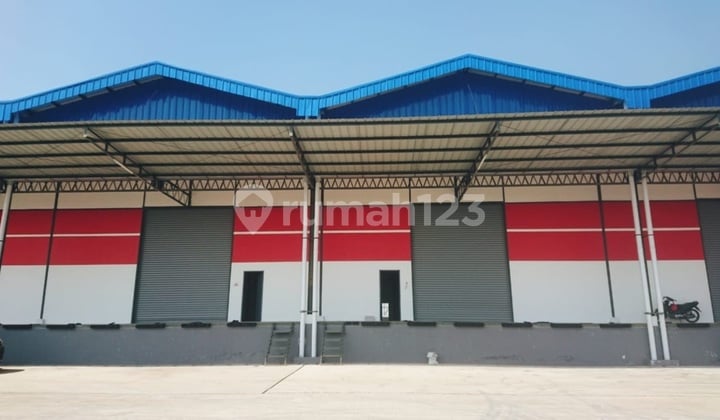 Disewaikan Gudang Loading Dock Dekat Bandara Sewa Akses Kontainer 40Ft