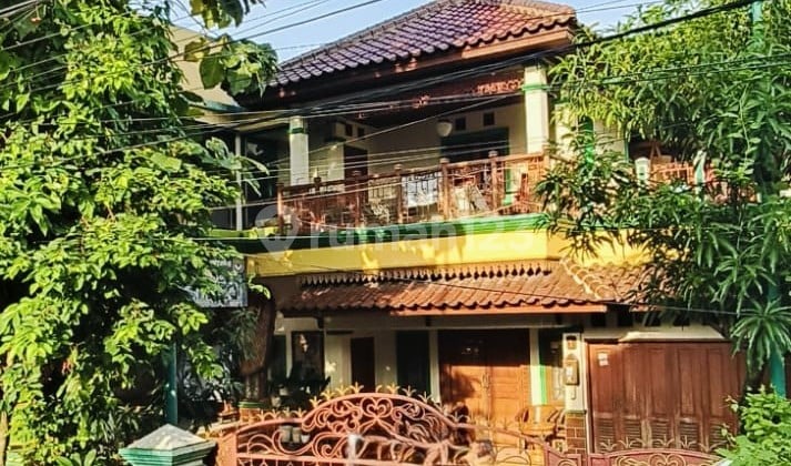 Dijual Rumah Luas 2 Lantai Siap Huni Bebas Banjir Dekat Stasiun LRT dan Busway di Kramat Jati Jakarta