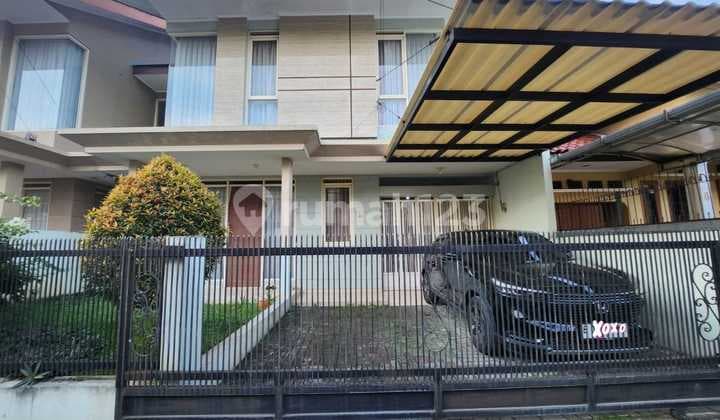 Rumah Dikomplek Antapani Delet. Pusat Perbelanjaan