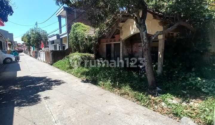 Rumah Hancur Dua 2 Kavling Hitung Tanah Di Permata Biru