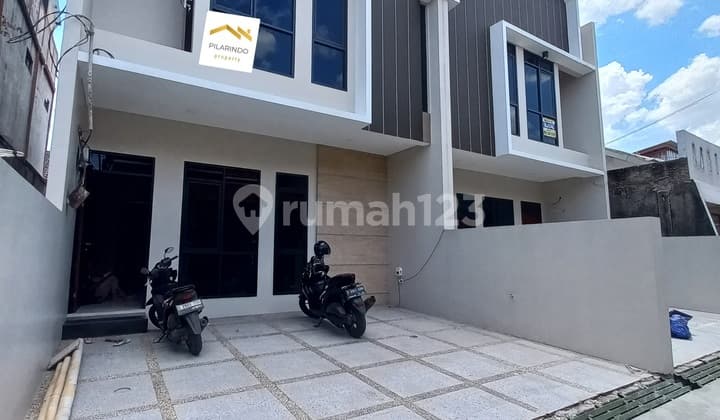 Rumah Bangunan Baru Minimalis Di Buah Batu Bandung Tengah