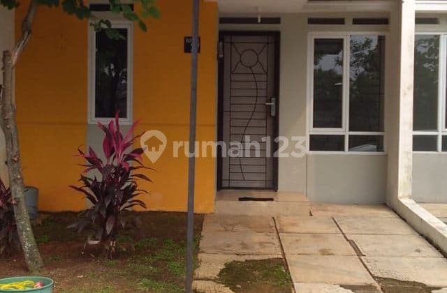 Rumah siap huni di Sentraland dekat stasiun kereta api