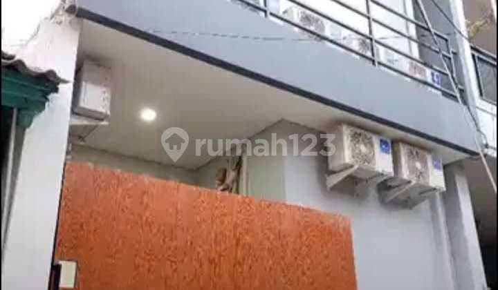 Kosan 8 Kamar Di Gading Serpong