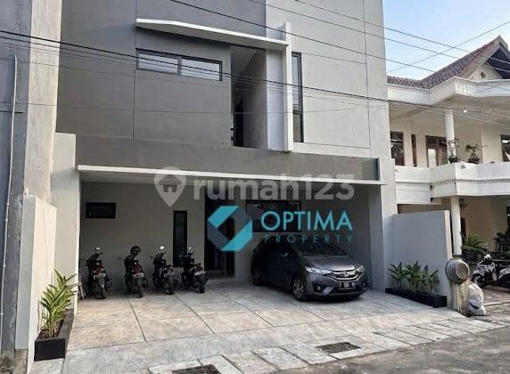Exclusive Boarding House 12 Kt Wahid Hasyim Seturan Near UGM, Gejalan, Atmajaya, YKPN, UNY