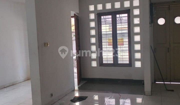 Rumah Terawat Sayap Cipaganti