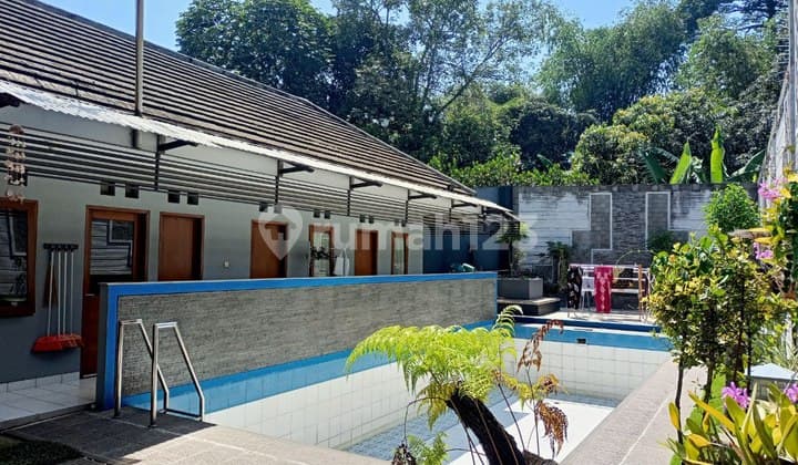 Yakin Ga Mau? Rumah Luas Sayap Pasteur Ada Kolam Renangnya
