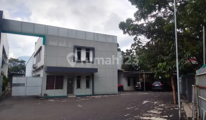 Warehouse on Mainroad Soekarno Hatta Near Gedebage Market