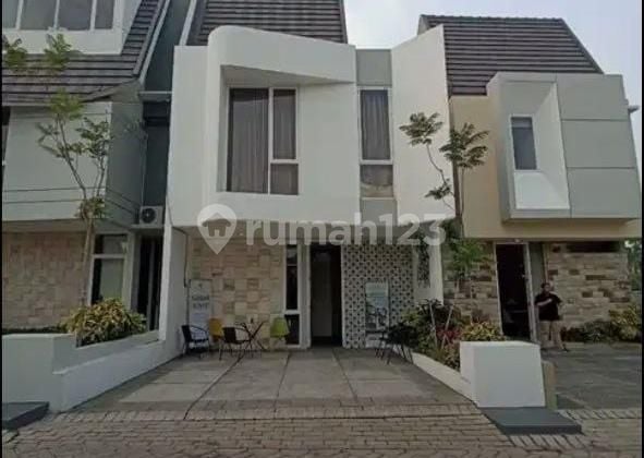 Rumah Baru 3Kt 3Km Perum Klojen Langka Tengah Kota Carport 2 Mobil
