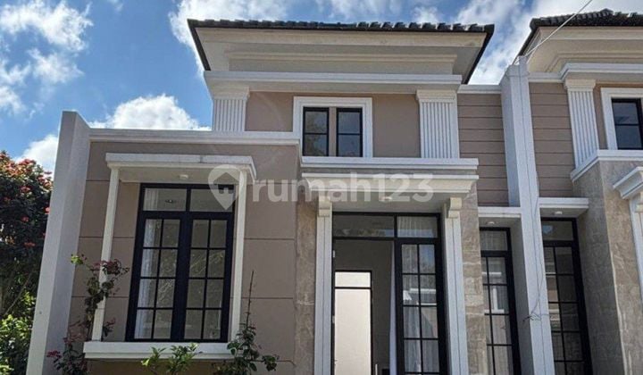 Villa Baru Junrejo Batu View Exotic Dekat Bns